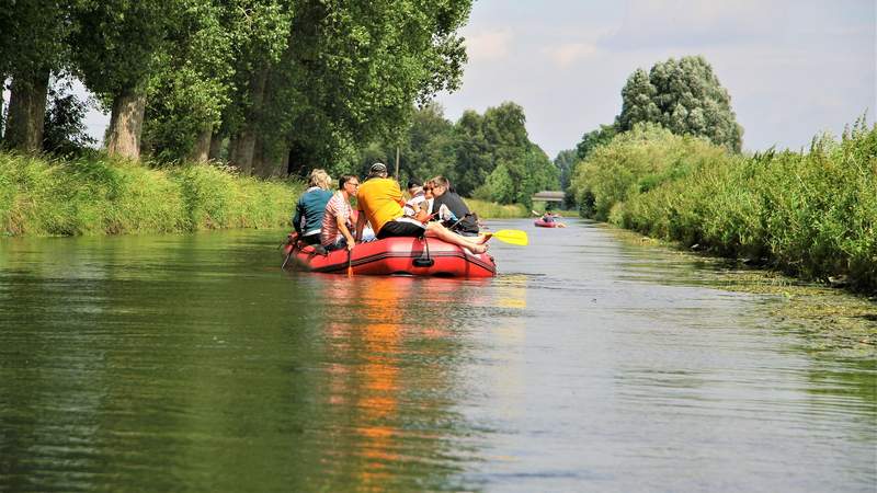 Paddeln in natürlicher Idylle