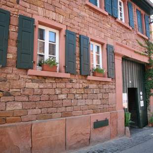 Alter Winzerhof Weisenheim am Berg