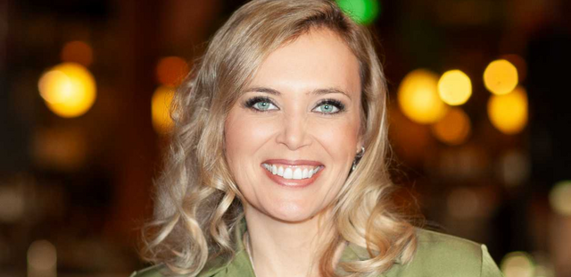 Dipl.-Ing. Claudia Arens, M.Sc. Dipl.-Ing. Claudia Arens, M.Sc.