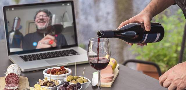 Gemeinsam Essen beim Sommerfest@Home Virtuelles Sommerfest