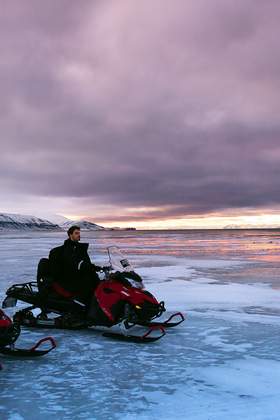 Motorschlitten Action zur Weihnachtsfeier Motorschlitten