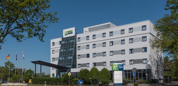 Holiday Inn Express Frankfurt Airport