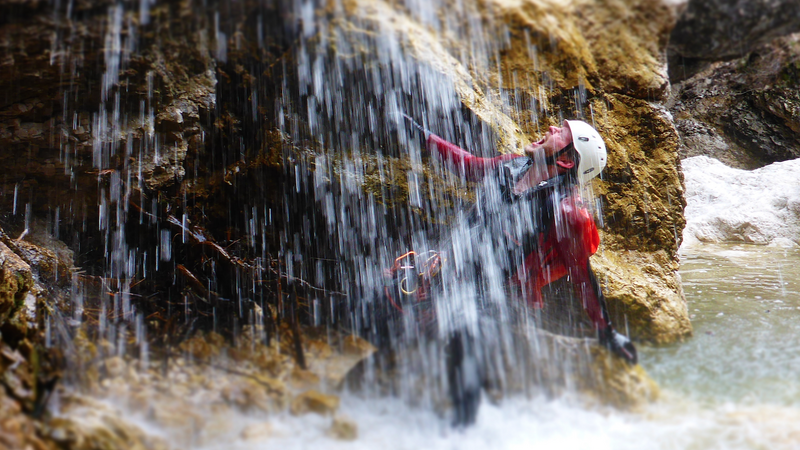 Canyoning, Wasserfall, White Water Rafting, Sprünge, Schlucht