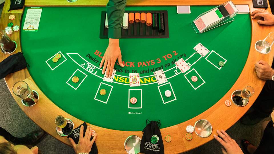 Probieren Sie sich an Poker, Black Jack oder Roulette