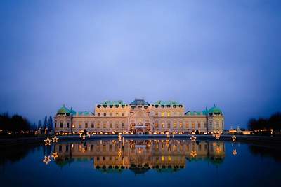 Gruppenreise Incentive Reise Österreich Wien - Schloss Belvedere abends