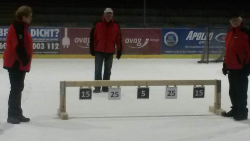 Winter-Olympiade im Eisstadion