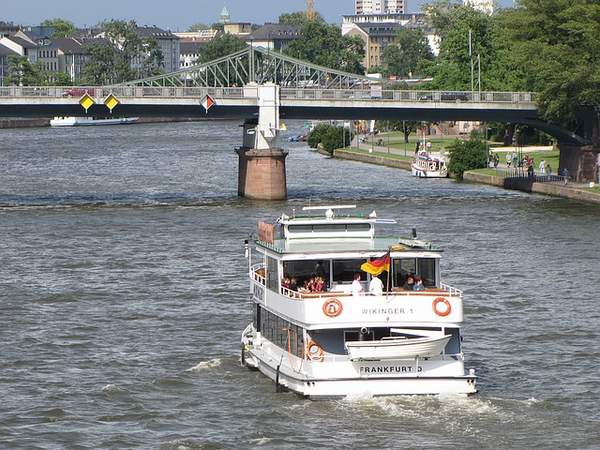 Firmenreise nach Frankfurt am Main