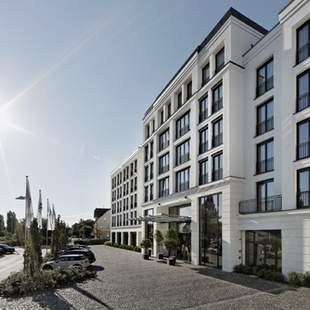 Aussenansicht Parkhotel Stuttgart Messe-Airport