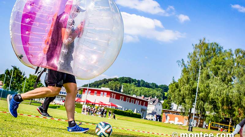 Bubble Soccer Fußball Team Event