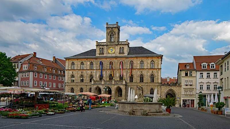 Incentivereise Gruppenreise Deutschland Weimar Rathaus