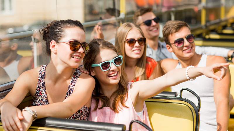 Verrückte Berliner Cabrio Bus Erlebnis Tour