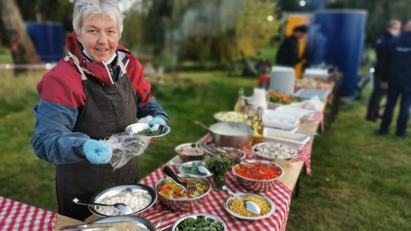 Vorbereitung für die Outdoor-Küche