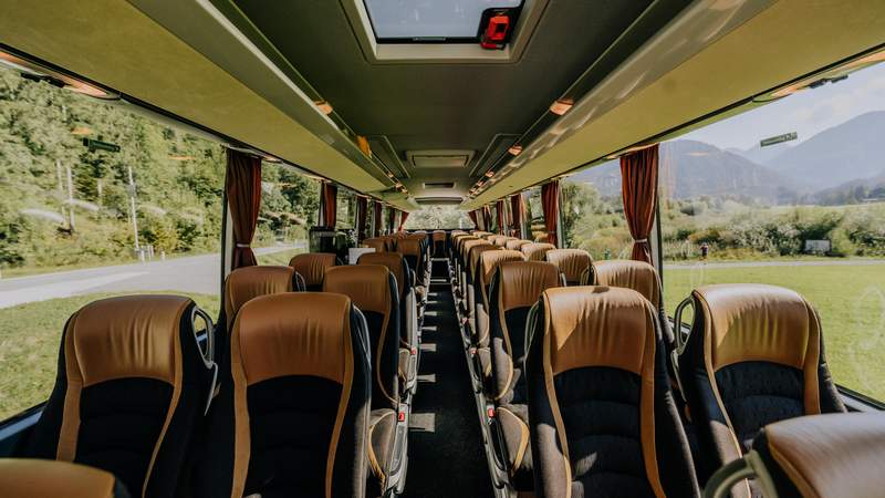 Innenausstattung Reisebus Dödlinger Touristik