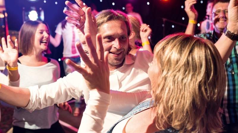 Partyreise mit Karaoke-Wettbewerb in Olsberg