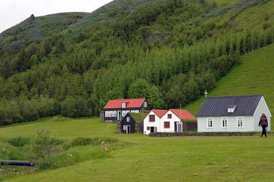 Incentive Reise Island Grüne Berge