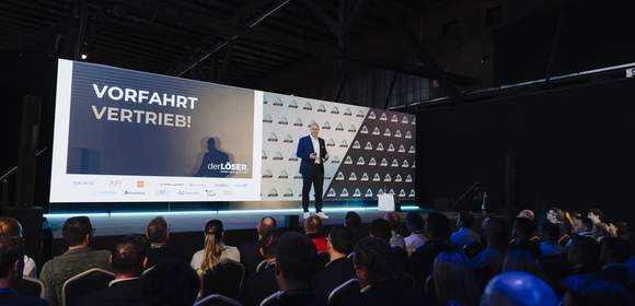 derLÖSER - Keynote Speaker Vertrieb - beim Sales Summit