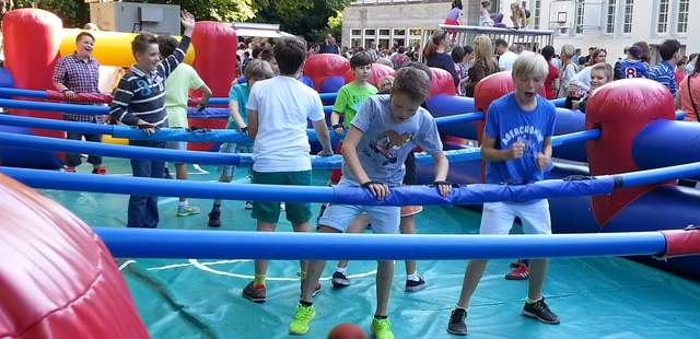 Human Kicker, Menschenkicker,