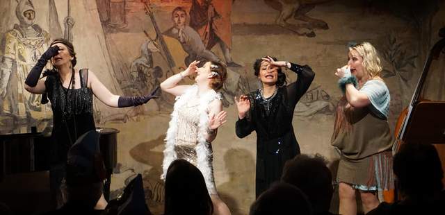 Femmes Fatales Femmes Fatales