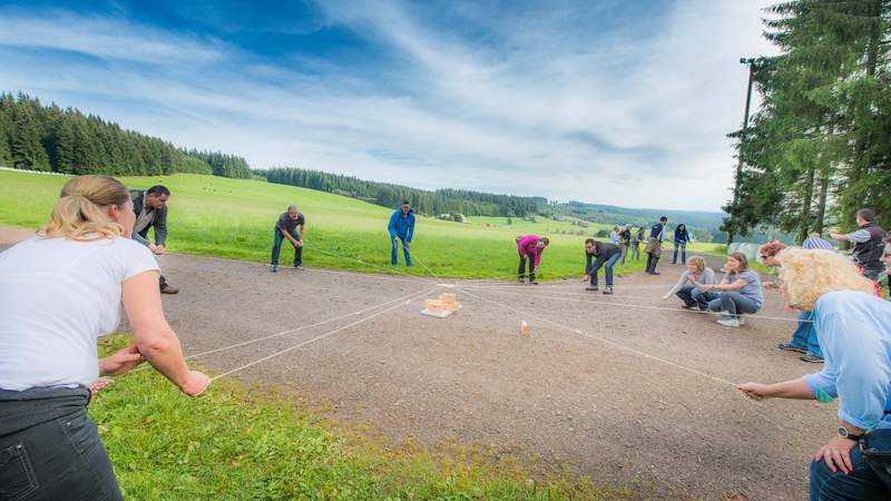 Schwebender Haken Schwarzwald-Erlebniswanderung mit Teamfaktor