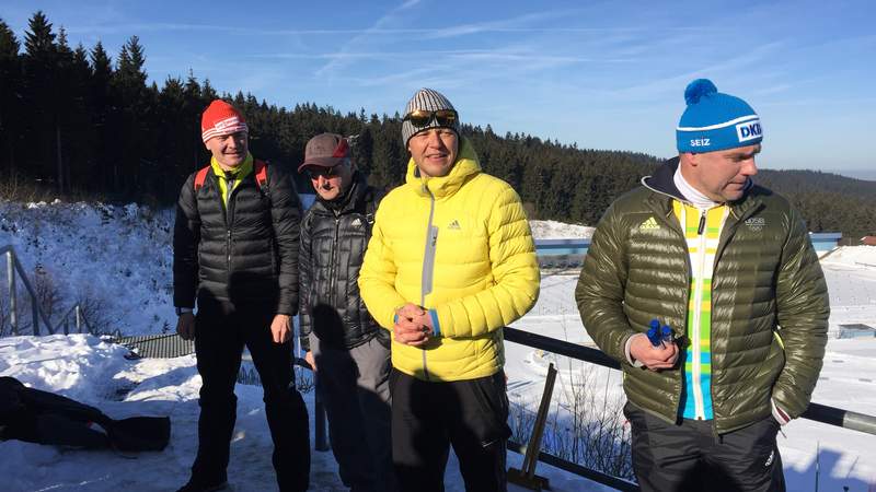 4 Spitzensportler im Schnee in Oberhof