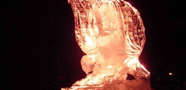 Eisschnitzen – Das eiskalte Event Eisschnitzen – Das eiskalte Event