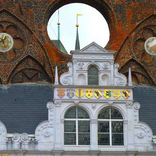 Aktiv in Lübeck mit Axtwerfen, Agentenrallye