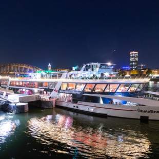 Köln: 80er & 90er Party Schifffahrt & 4*Hotel Köln: 80er & 90er Party Schifffahrt & 4*Hotel