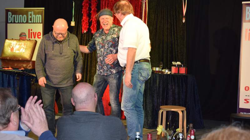 Moderne Comedy-Zaubershow mit Bruno Ehm