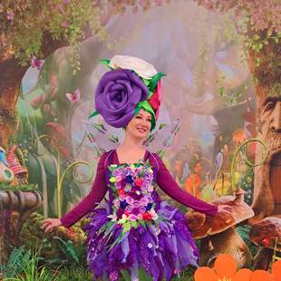 Blumenfeen als Walking Acts bei einem Event – interaktive Begegnung mit Kindern auf einer Familienveranstaltung