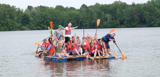 Teamevent- Floßbau