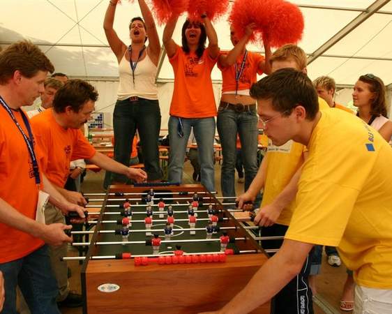 Fußball Teambuilding zur WM Kicker, Fußball, Kickertisch