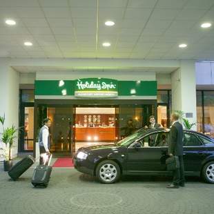 Holiday Inn Frankfurt Airport-North Holiday Inn Frankfurt Airport-North