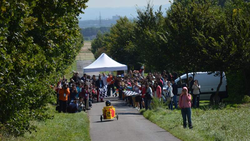 Seifenkisten Teambuilding