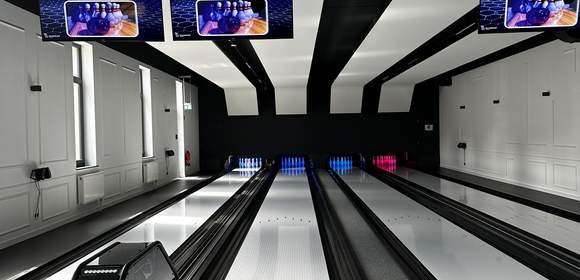 Weihnachsfeier mit Bowling