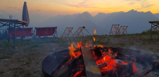 Firmenparty auf Tiroler Berghaus