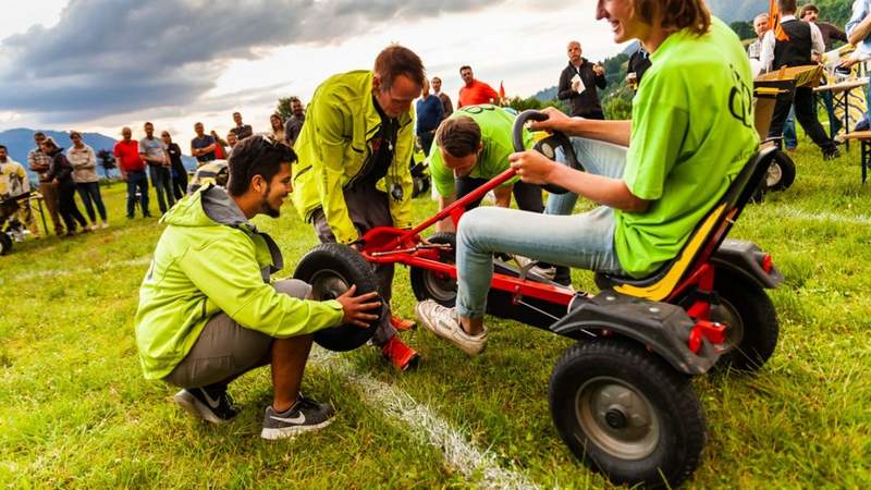 Car-Struction & Racing