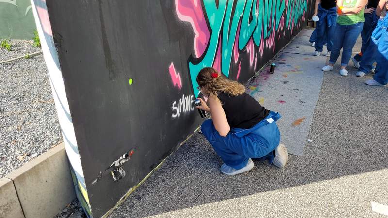 Graffiti-Junggesellinnenabschied in Stuttgart