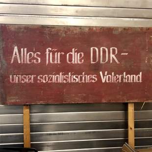 Promoschild DDR