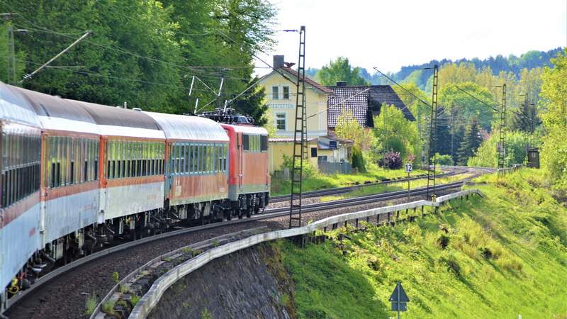 Blick aus dem Fenster Chartern Sie Ihren Event-Sonderzug
