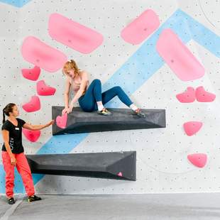 Teamgeist wecken: Einführung ins Bouldern