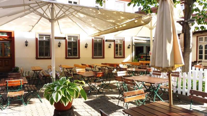 Kurztrip mit Kölscher Partynacht in Oberursel Kurztrip mit Kölscher Partynacht in Oberursel