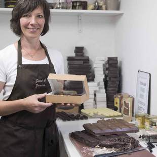 Pralinen herstellen im Team Tolle Pralinen herstellen