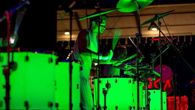 LED Drum Show