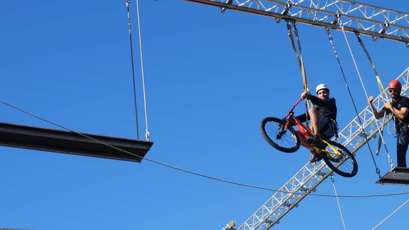 El Cubo Mobiler Hochseilgarten: El Cubo