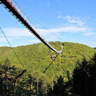 Event rund um die schönste Hängeseilbrücke