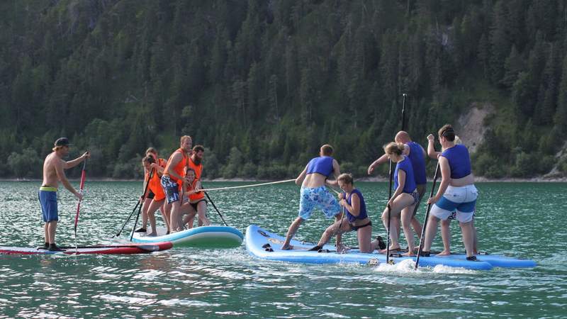 XXL SUP Challenge für Firmen im Raum München