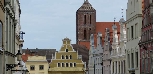Krimi, Glühwein und Abendessen in Wismar