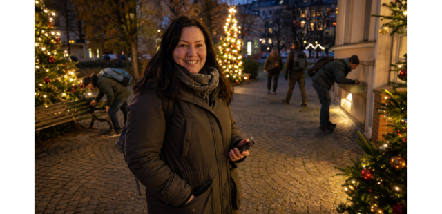 Weihnachtsfeier Geocaching Kollegen suchen Cache beim Geocaching
