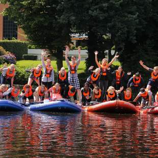 Azubi Event auf dem Mega-SUP