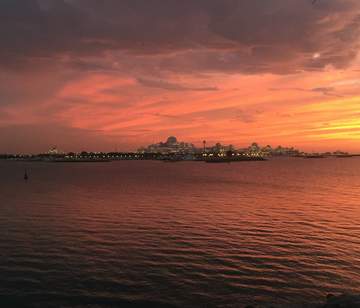 Abu Dhabi - zwischen Kultur und Sport